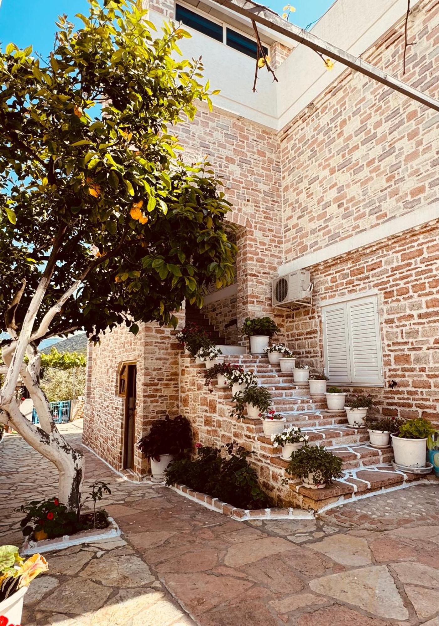 Orfeu Apartments Ksamil Buitenkant foto