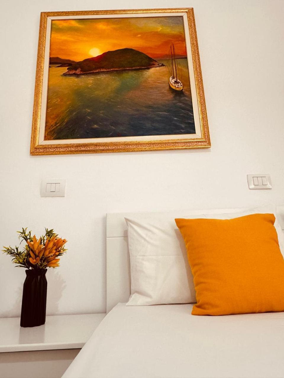 Orfeu Apartments Ksamil Buitenkant foto