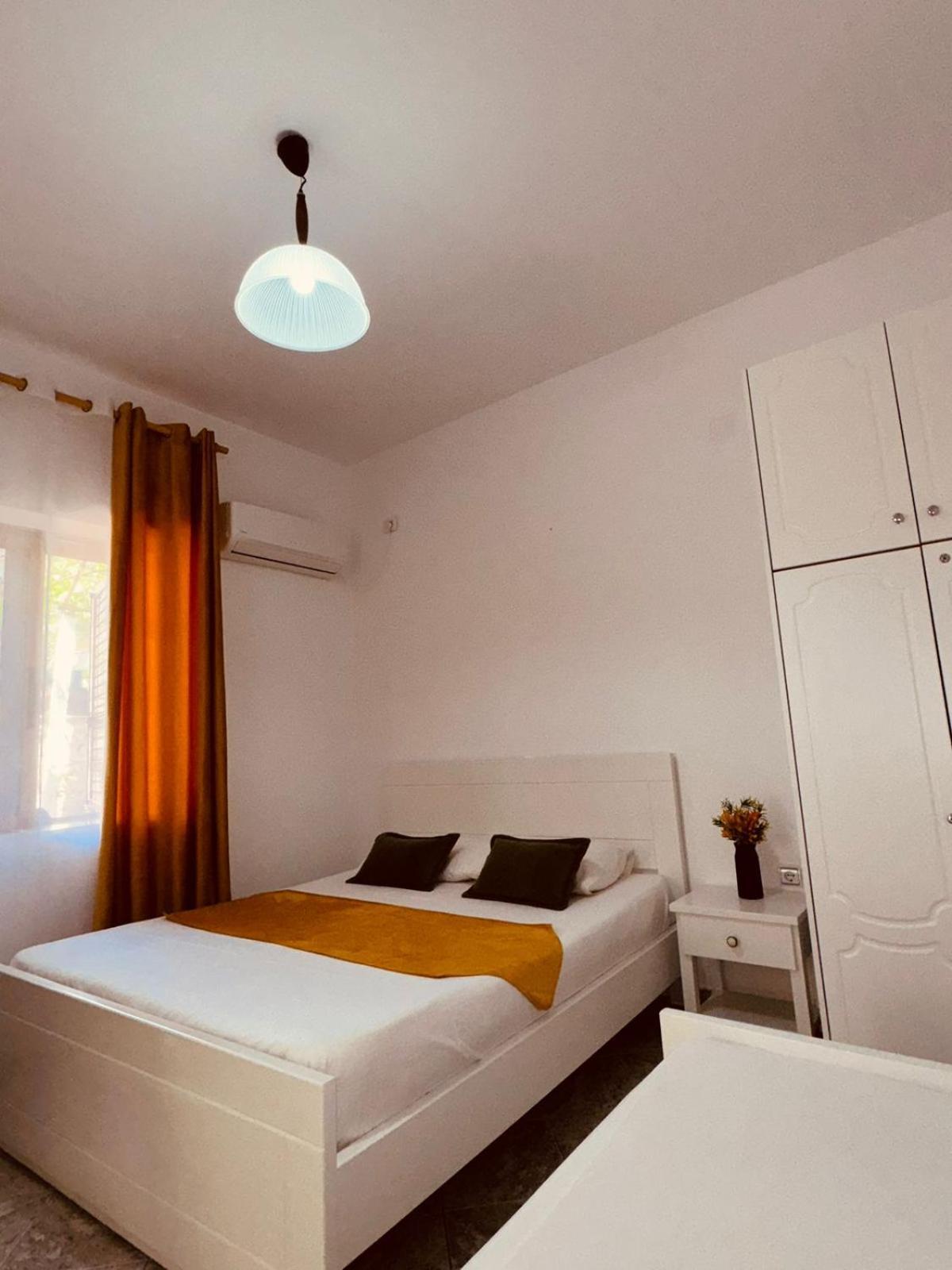 Orfeu Apartments Ksamil Buitenkant foto