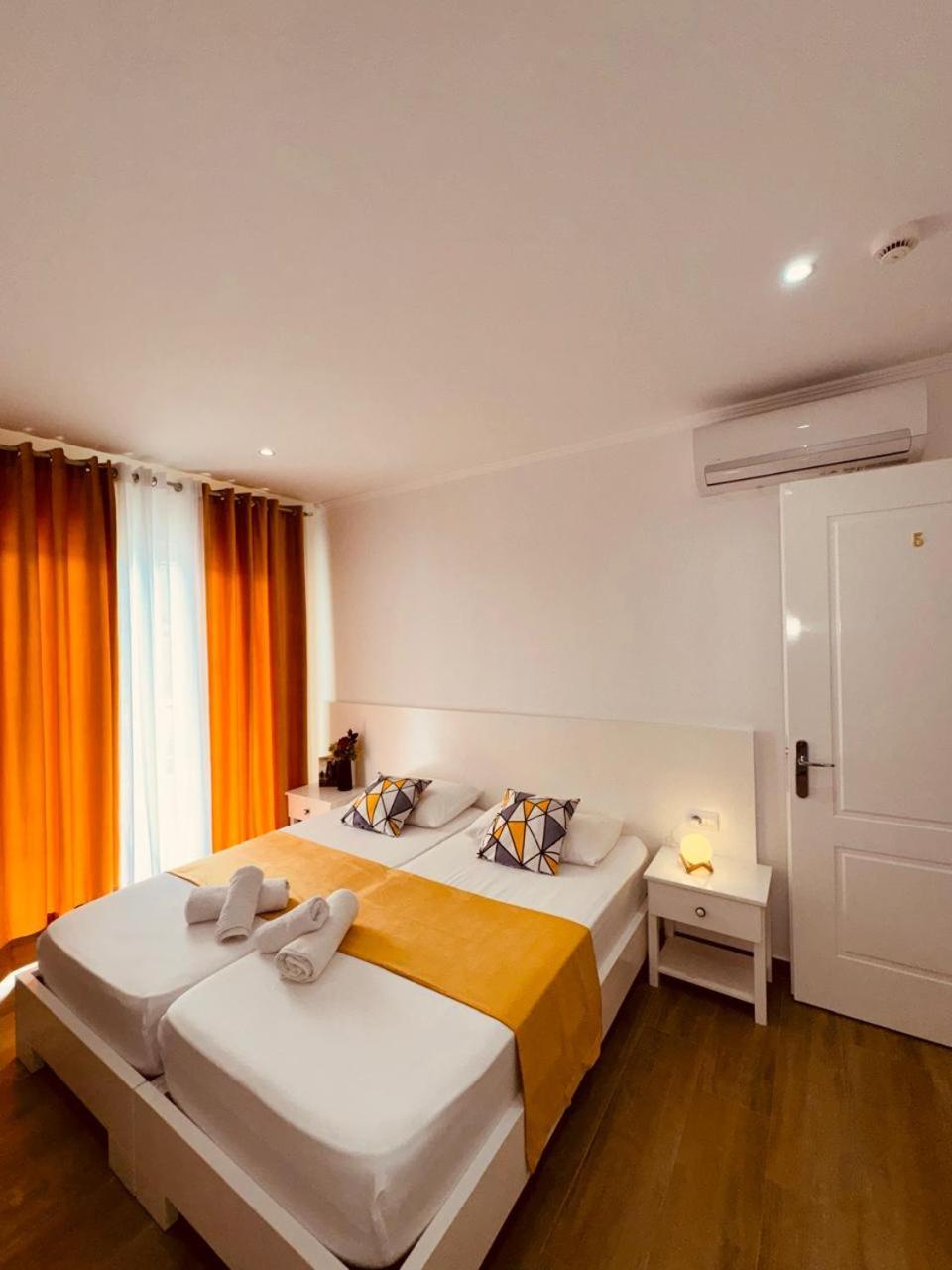 Orfeu Apartments Ksamil Buitenkant foto