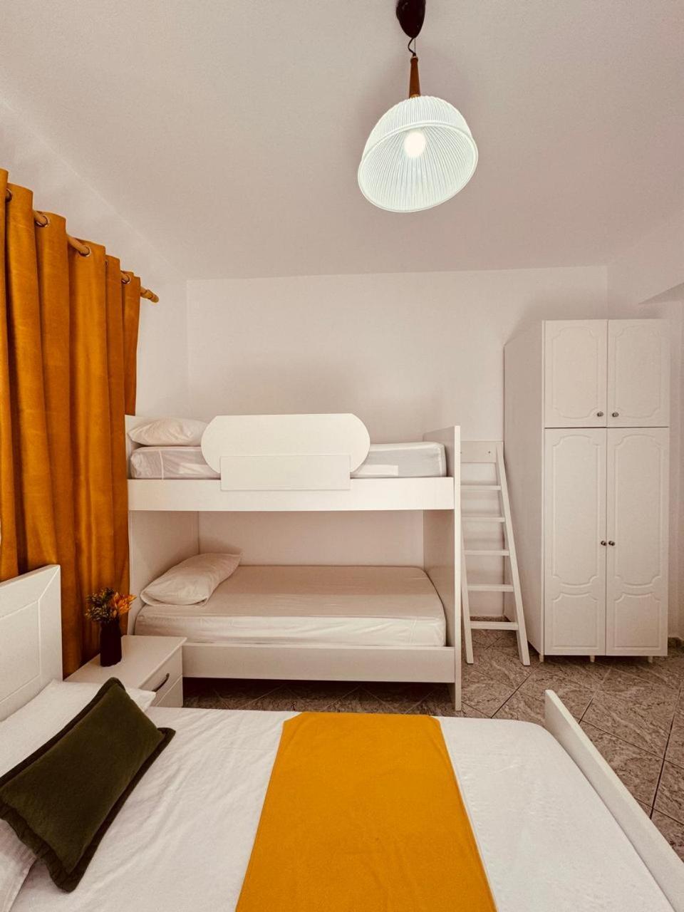 Orfeu Apartments Ksamil Buitenkant foto